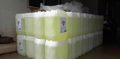 近20噸流入市場(chǎng)！廣西洗滌劑廠違規(guī)勾兌消毒液遭查處